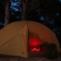 Кемпинговый фонарь Fyrtorn, серый с черным