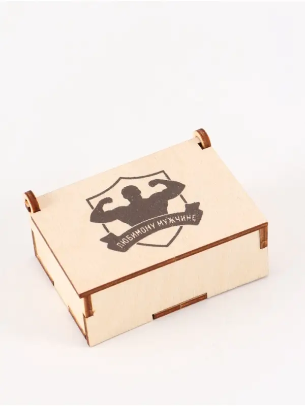 Коробка подарочная деревянная &laquo;Любимому мужчине&raquo; 8,5х 6 х 3,5 см