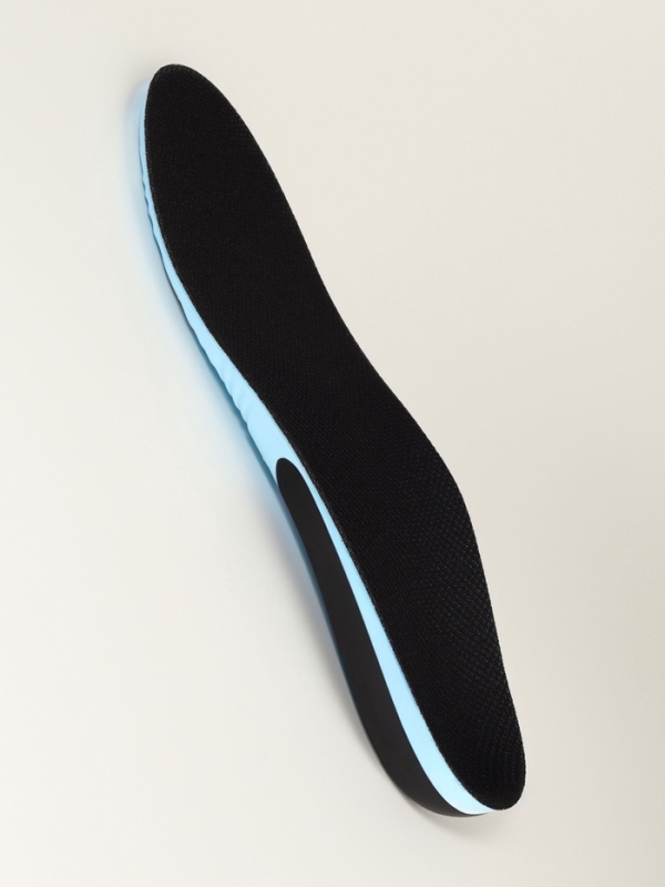 Стельки (EVA, полиэстер) универс 36-40р-р 25,5см (пара) черн/голуб пак SS Стельки (EVA, полиэстер) универс 36-40р-р 25,5см (пара) черн/голуб пак SS
