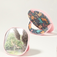 Зеркало карманное «Узор», с подставкой, 8 × 8 см, цвет чёрный Зеркало карманное «Узор», с подставкой, 8 × 8 см, цвет чёрный