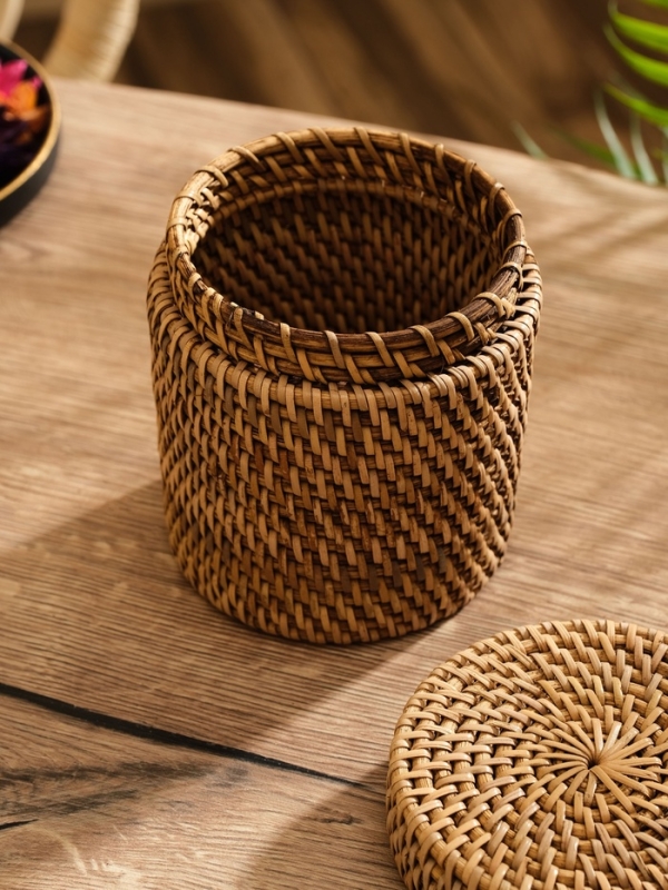 Корзинка плетеная ротанг, 12х12х10 см Корзинка плетеная ротанг, 12х12х10 см