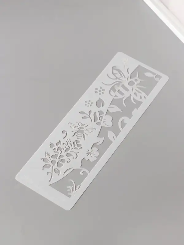 Трафарет бордюрный пластик "Пчёлы" 10х30 см