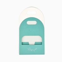 Переноска для цветов с вырезными бабочками &laquo;Подарок!&raquo;, тиффани 20 &times; 30 &times; 8 см