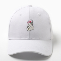 Кепка женская MINAKU "LOVE" цвет белый, р-р 56-58