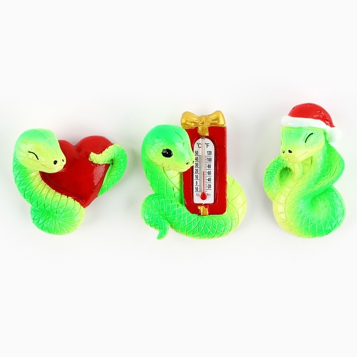 Магниты &laquo;Новогодний микс&raquo; на Новый год, 5,5 х 4,8 см