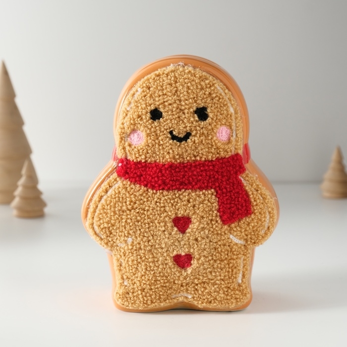 Копилка керамика Копилка керамика "Пряничка в уютном шарфике" 7,2х12,3х15,3 см