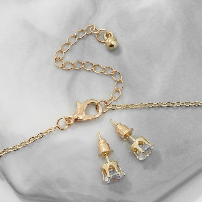 Гарнитур 2 предмета: серьги, кулон &laquo;Зуб&raquo;, цвет бело-розовый в золоте, 40 см