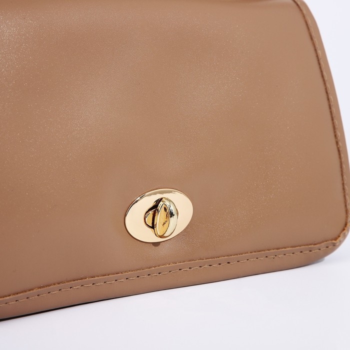 Сумка-мессенджер на клапане, цвет светло-коричневый Сумка-мессенджер на клапане, цвет светло-коричневый