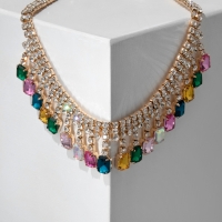 Колье &laquo;Бурлеск&raquo; висячие кристаллы, цветные в золоте, 30см