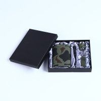 Подарочный набор 5 в 1 "Хаки": фляжка 270 мл, ручка, открывалка, 2 рюмки, Подарочный набор 5 в 1 "Хаки": фляжка 270 мл, ручка, открывалка, 2 рюмки,