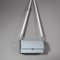 Ручка для сумки из натуральной кожи, регулируемая, с карабинами, 125 &plusmn; 2 см &times; 1,2 см, цвет белый/серебряный