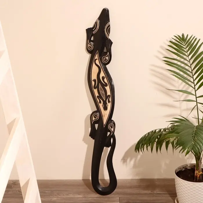 Панно настенное дерево "Геккон на гекконе" 1,5х15х100 см