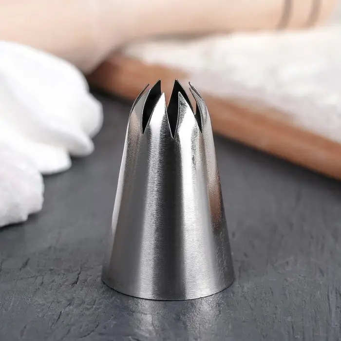 Насадка кондитерская &laquo;Закрытая звезда&raquo;, d=3 см, выход 1 см, нержавеющая сталь