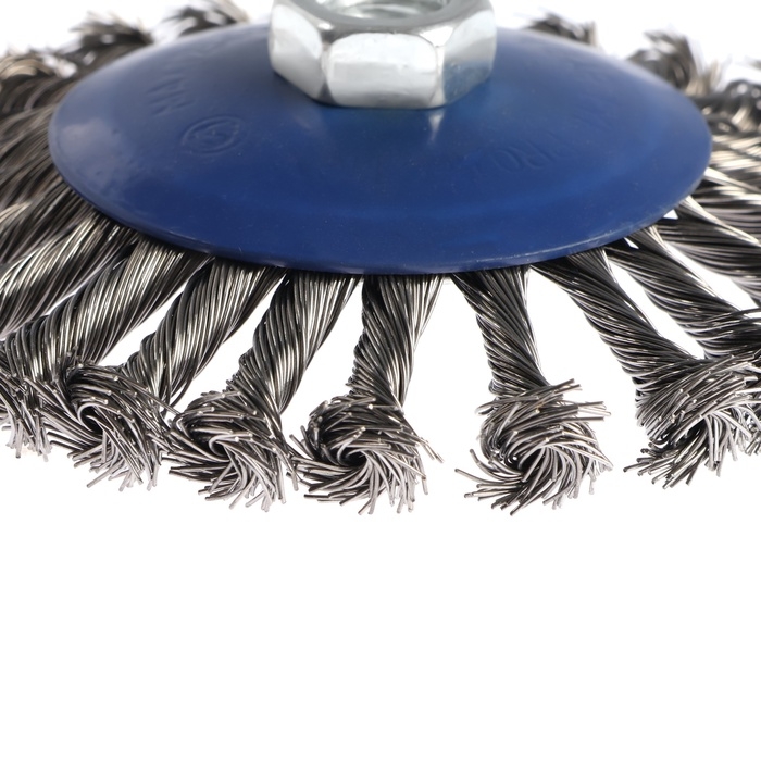 Щетка металлическая для УШМ ТУНДРА, крученая проволока, Щетка металлическая для УШМ ТУНДРА, крученая проволока, "тарелка", М14, 125 мм