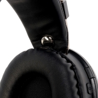 Наушники полноразмерные Mybit W-33, RGB подсветка, BT5.3, 800 мАч, Type-C, чёрные Наушники полноразмерные Mybit W-33, RGB подсветка, BT5.3, 800 мАч, Type-C, чёрные