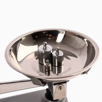 Весы лабораторные, с набором гирь 2000 г.