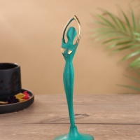 Сувенир "Грация" латунь 7х7х21 см