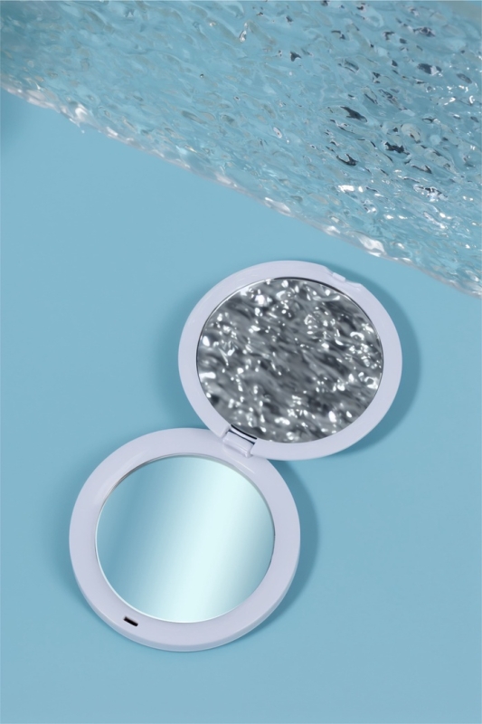 Зеркало складное &laquo;Витраж&raquo;, d = 7,3 см, цвет голубой