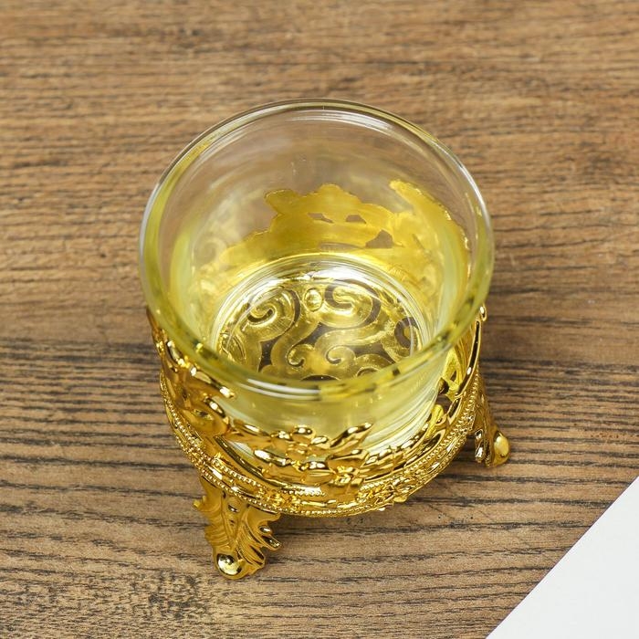 Подсвечник стекло, пластик на 1 свечу Подсвечник стекло, пластик на 1 свечу "Цветочек" золото 6,5х6х6 см