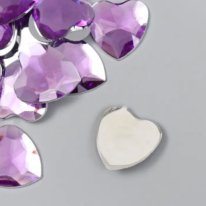 Декоративные элементы для творчества &laquo;Арт Узор. Стразы сердце. Сиреневый&raquo;, набор 30 шт., пластик, 2.5&times;2.5 см