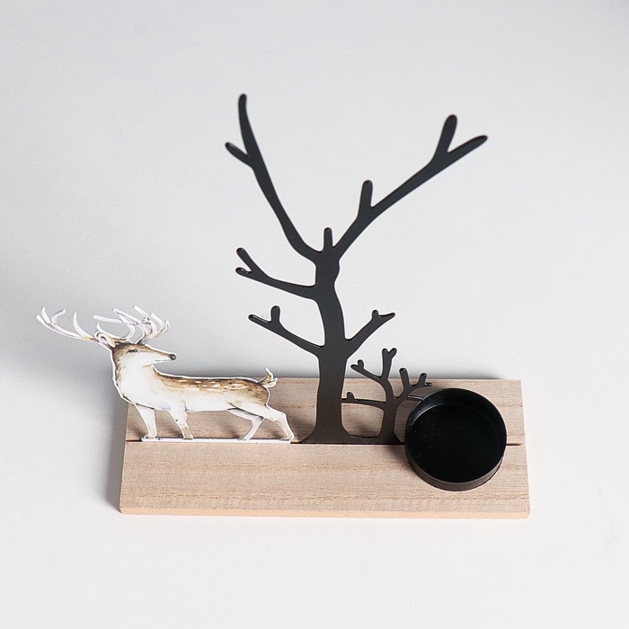 Подсвечник металл, дерево на 1 свечу "Олень у дерева" d=4 см 6х19х23,5 см