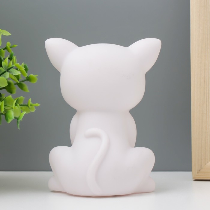 Ночник "Котёнок" LED от батареек 3хLR44 белый 6х9х12 см RISALUX