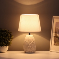 Лампа настольная "Листья" 1х40Вт Е14 белый 20х20х34см