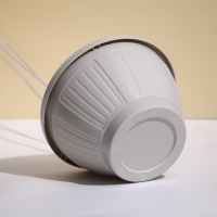 Кашпо подвесное, 2 л, пластик, бежевое Кашпо подвесное, 2 л, пластик, бежевое