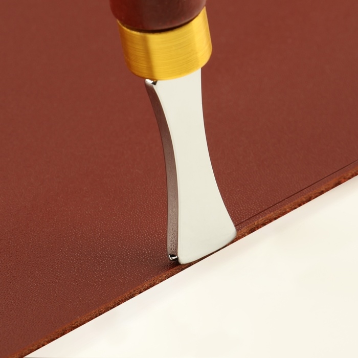 Кризер для разметки по коже, 15,5 &times; 2,5 см, шаг = 1,5 мм