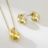 Гарнитур 2 предмета: серьги, кулон &laquo;Капля&raquo;, цвет золото, 40 см