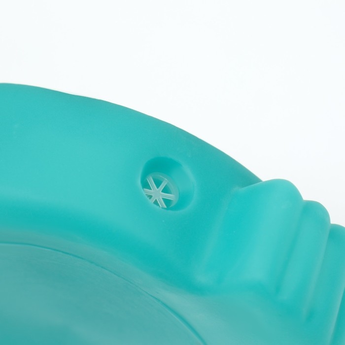 Игрушка пищащая Игрушка пищащая "Новогодняя ёлка" для собак, 13 х 8,5 х 2,4