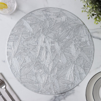 Салфетки сервировочные на стол Доляна &laquo;Листья&raquo;, d=38 см, 4 шт, цвет серебряный