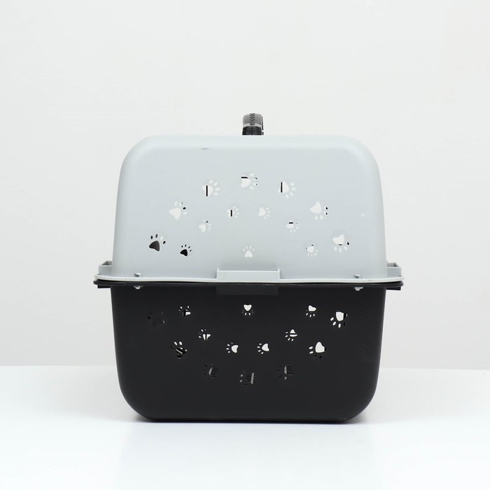 Переноска для животных пластиковая с металлической дверью 47 х 30 х 35 см, вес до 12 кг, серая  9347