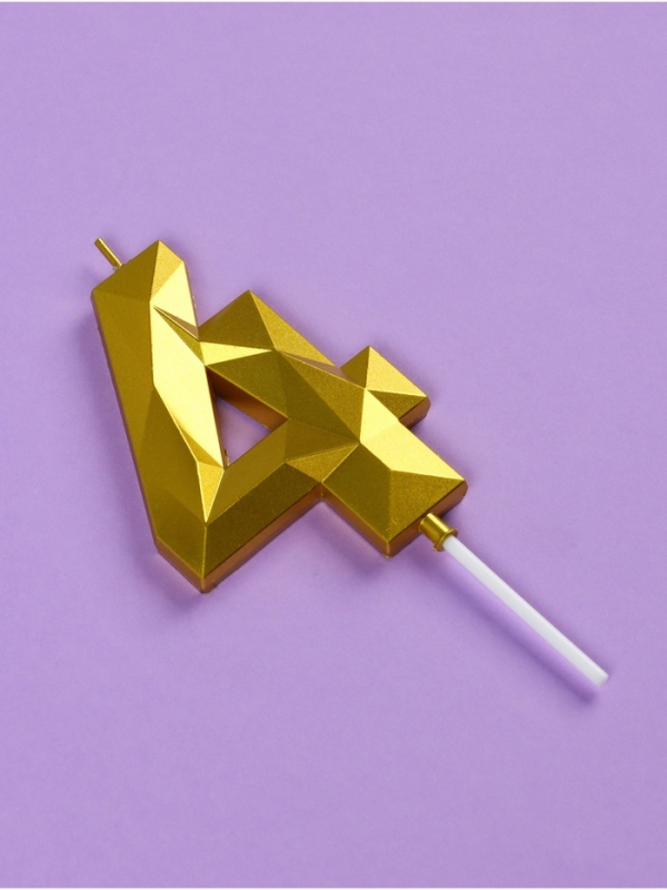 Свеча ГИГАНТ в торт на шпажке &laquo;Грань&raquo;, цифра "4", золотая, 9 см