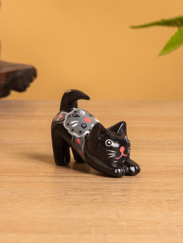 Сувенир &laquo;Потягивающийся Кот&raquo;, 2.5&times;6&times;5 см, дерево, чёрный