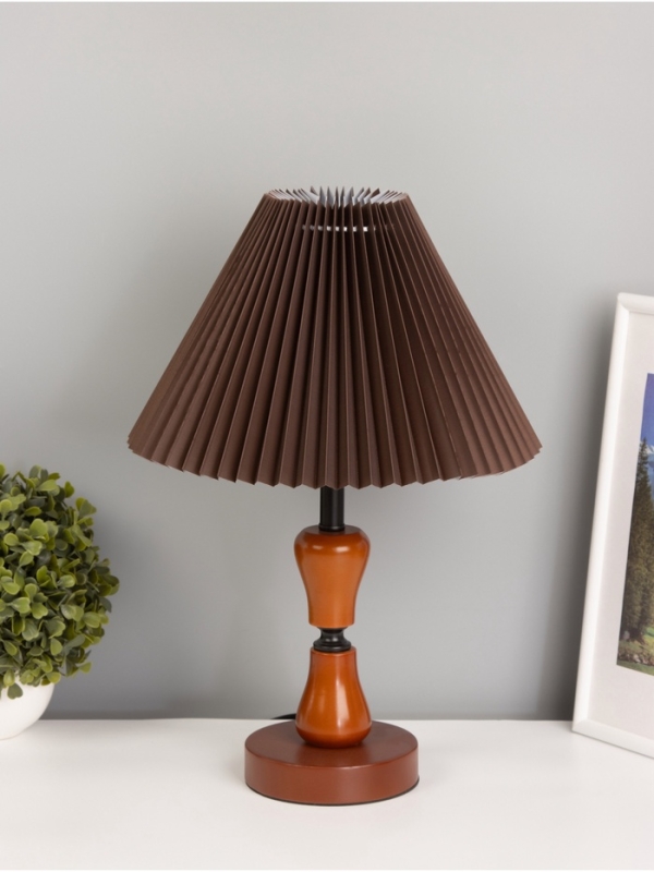 Лампа настольная BayerLux ЭКО "Камила" 1х40Вт Е27 черный/темно-кор. 27х27х40см