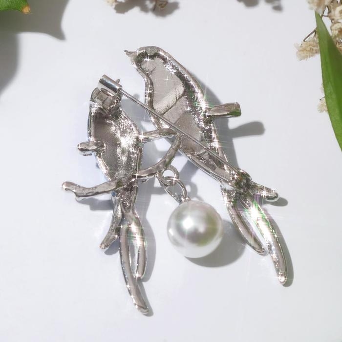 Брошь &laquo;Птицы&raquo; стрижи, цвет бело-синий в серебре