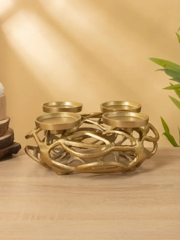 Подсвечник на 4 свечи &laquo;Венок Сплетение&raquo;, 29&times;29&times;11 см, алюминий