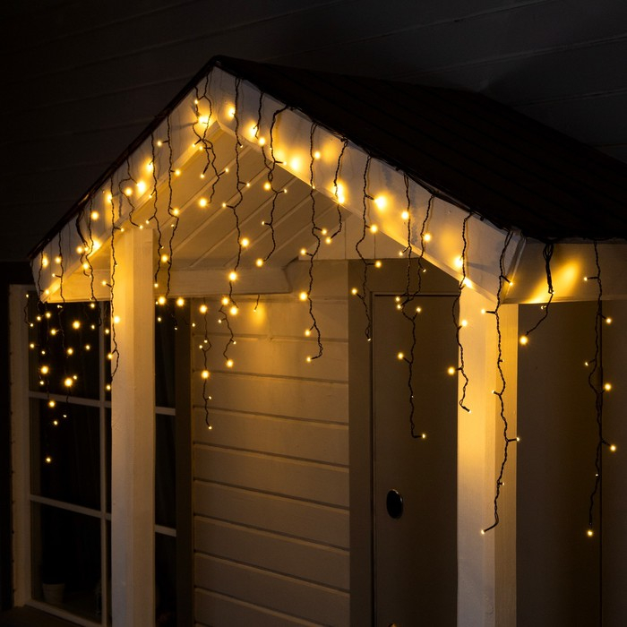 Гирлянда &laquo;Бахрома&raquo; 3 &times; 0.6 м, IP44, УМС, тёмная нить, 160 SMD-LED, свечение тёплое белое, 220 В