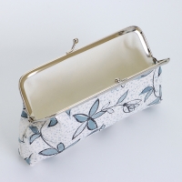 Косметичка на фермуаре, цвет серый