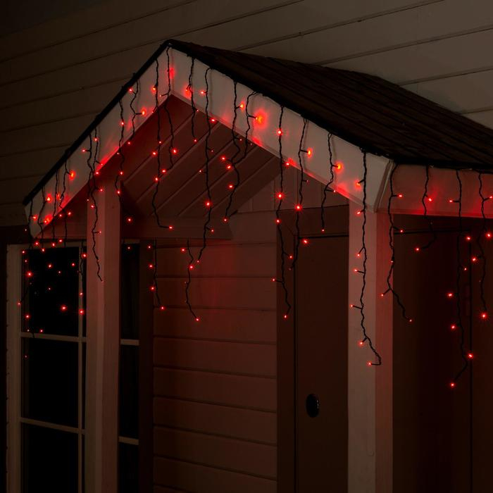 Гирлянда &laquo;Бахрома&raquo; 4 &times; 0.6 м, IP44, тёмная нить, 180 LED, свечение красное, 8 режимов, 220 В