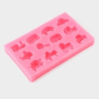 Молд &laquo;Машинки&raquo;, силикон, 14,5&times;8,8&times;1,8 см, цвет розовый