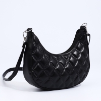 Сумка-багет на молнии, цвет чёрный