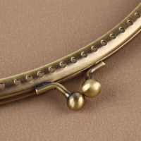 Фермуар пришивной «Полукруг», 20 × 9 см, цвет бронзовый Фермуар пришивной «Полукруг», 20 × 9 см, цвет бронзовый