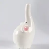Ваза настольная керамика "Слоник" 15,5х7 см, белый