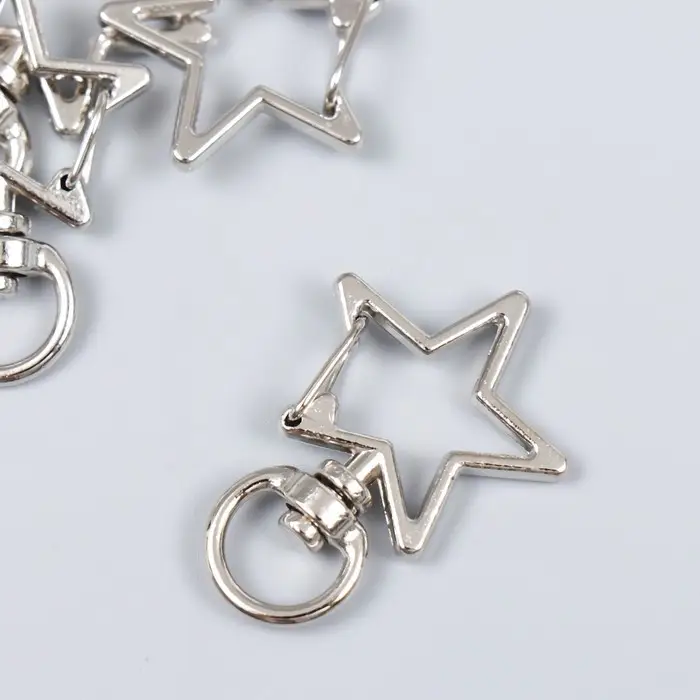 Карабин металл с кольцом "Звезда" серебро 3,4х2,3 см