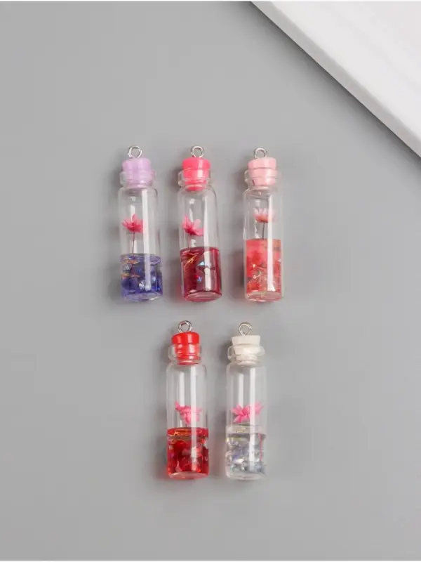 Подвеска для творчества акрил "Бутылочка с цветком" светится в темноте МИКС 1,1х1,1х4,2 см   1071529