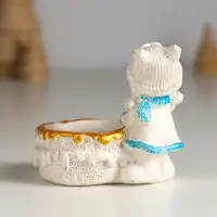 Подсвечник "Девочка с корзинкой" 7х7 см, перламутр