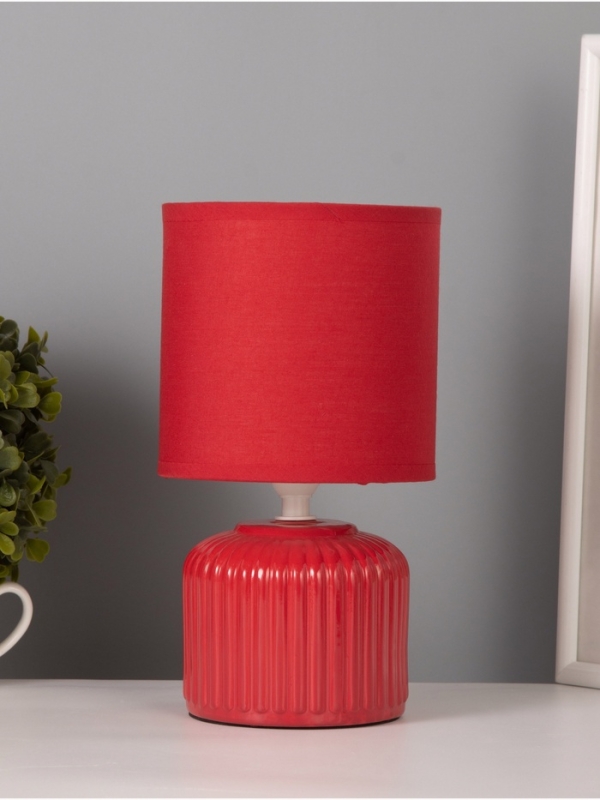 Лампа настольная "Муза" 40Вт Е14 красный 13х13х23см