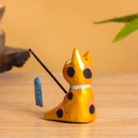 Сувенир &laquo;Кот рыбак&raquo;, 3&times;6&times;7 см, дерево, золотой